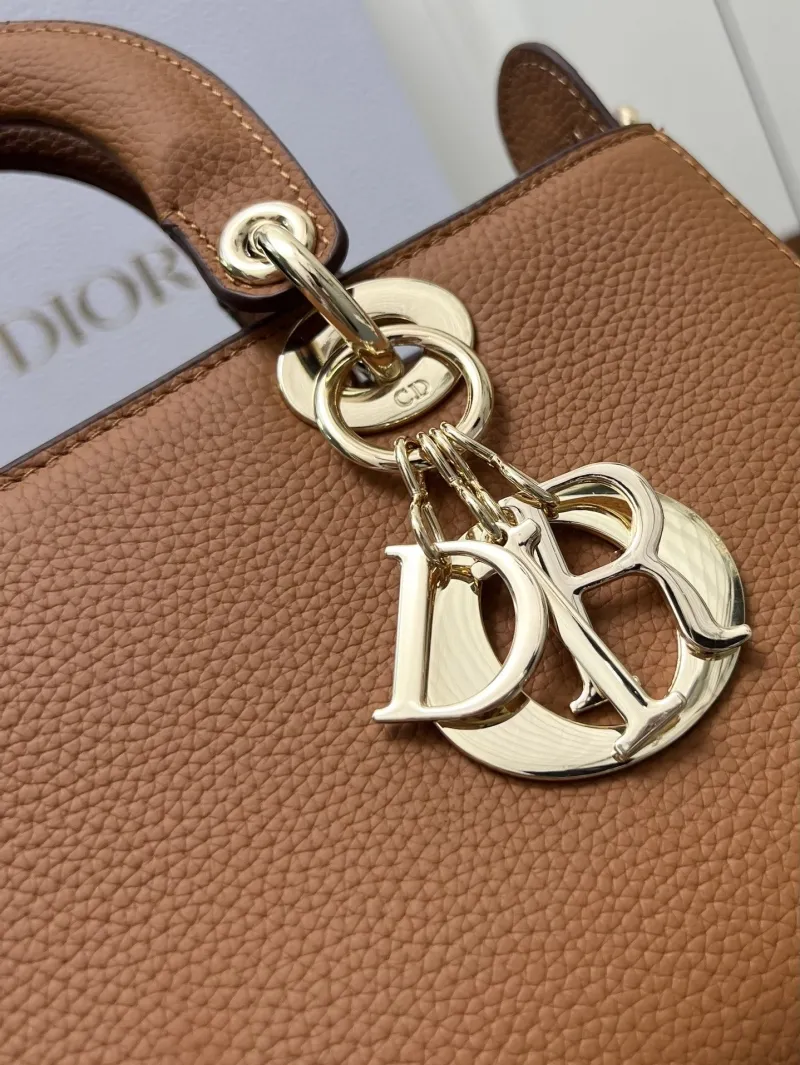 Dior Shopping Bags-352 - Image 5