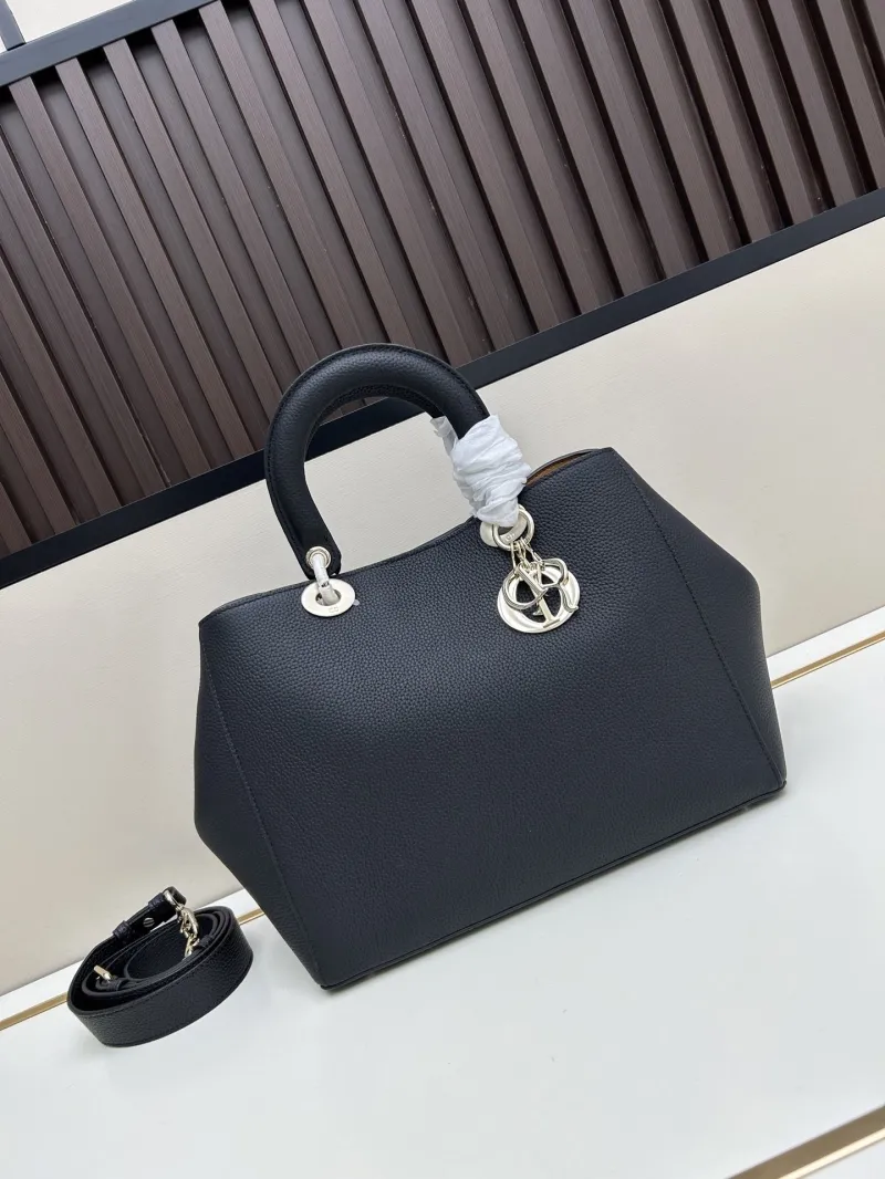 Alternative view of Dior Shopping Bags-358