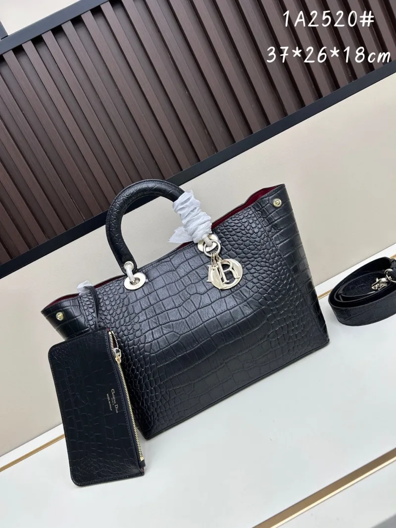 Dior Shopping Bags-360