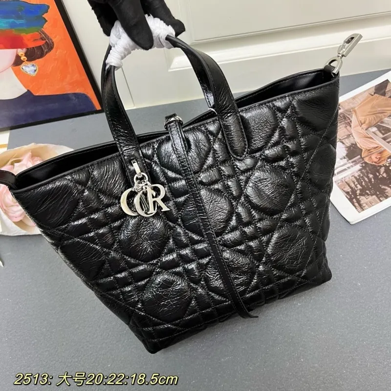 Alternative view of Dior Shopping Bags-363