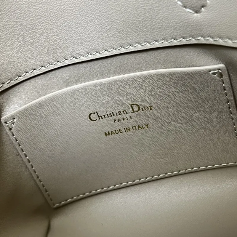 Dior Shopping Bags-365 - Image 9