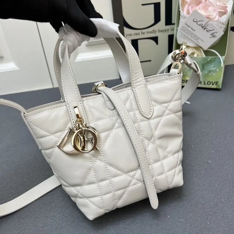Dior Shopping Bags-366 - Image 5