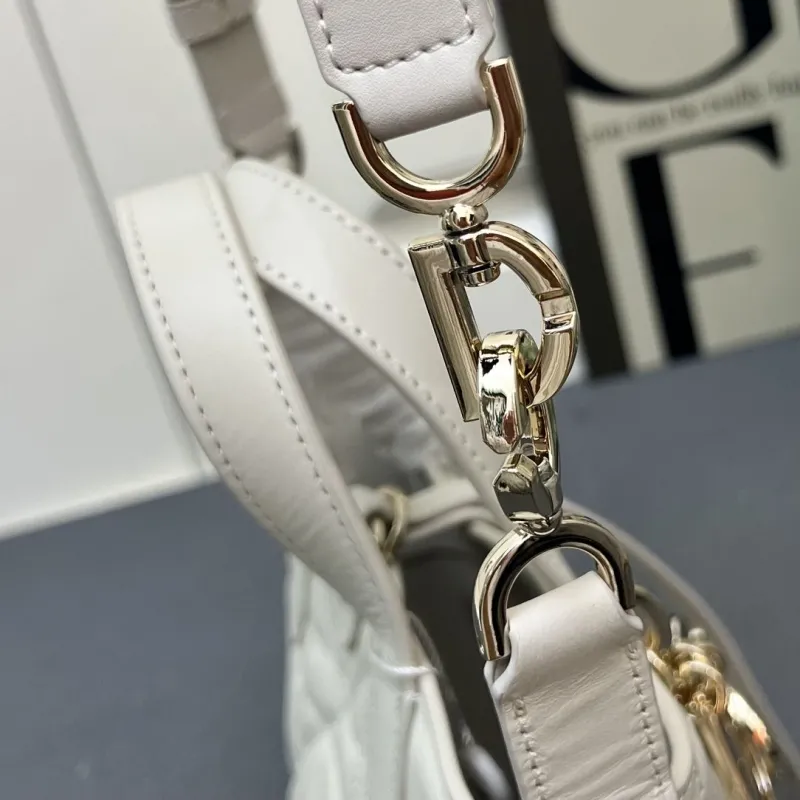 Dior Shopping Bags-366 - Image 8