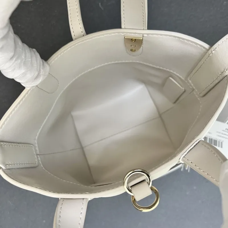 Dior Shopping Bags-366 - Image 9