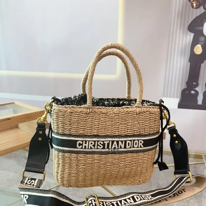Dior Shopping Bags-371