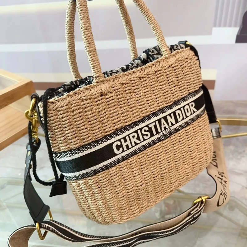 Dior Shopping Bags-371 - Image 8