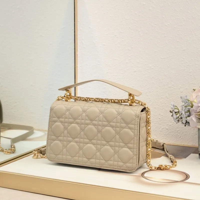 Dior Top Handle Bags-101 - Image 3