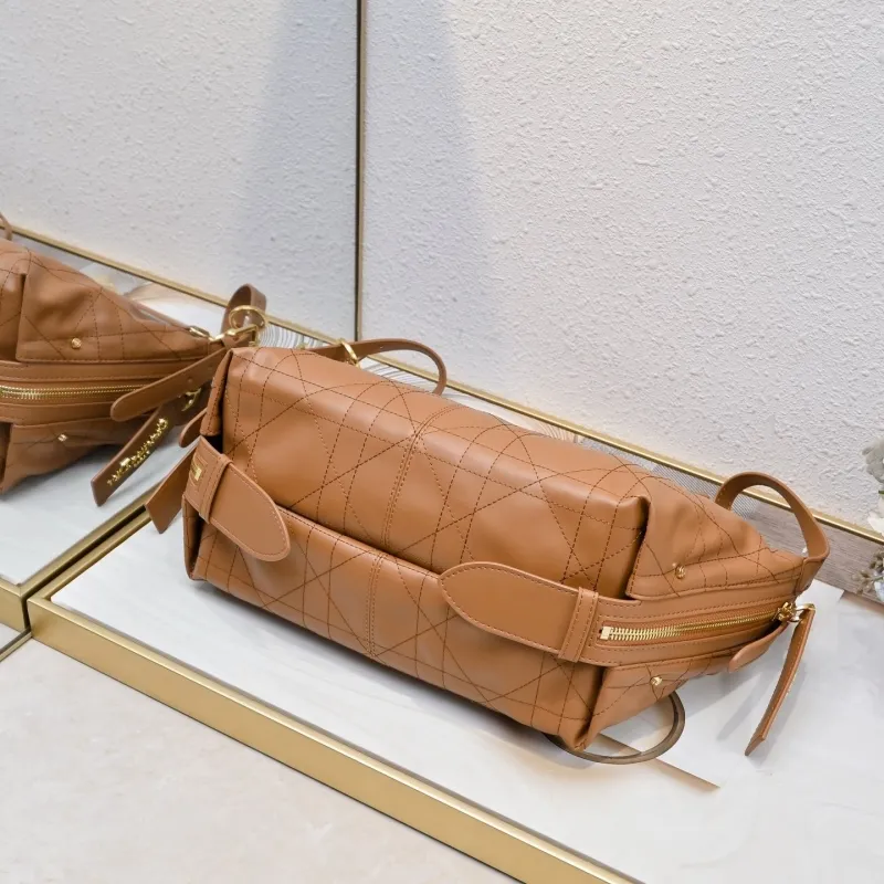 Dior Top Handle Bags-114 - Image 7