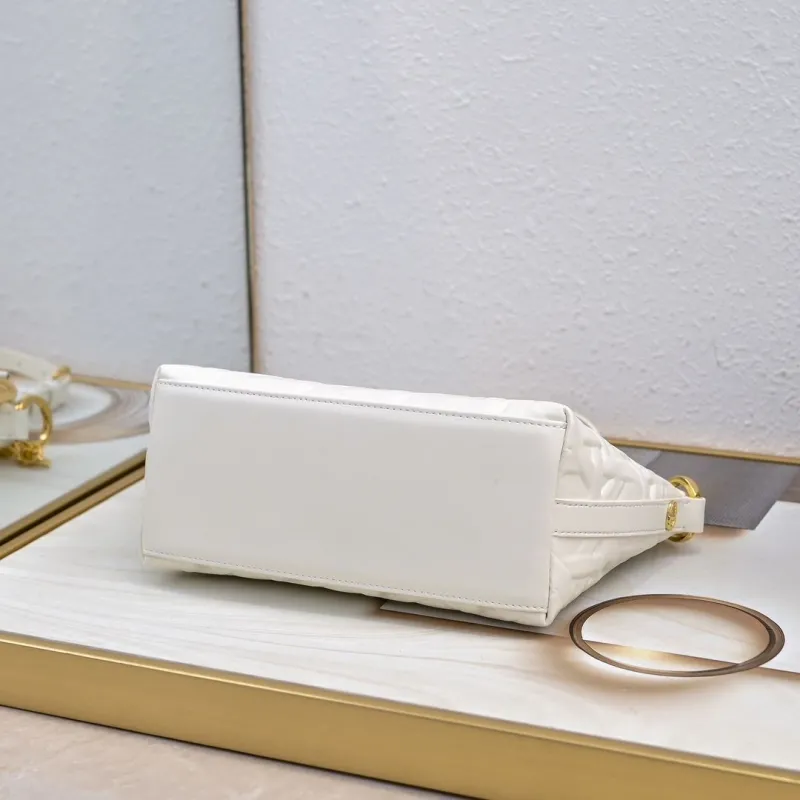 Dior Top Handle Bags-119 - Image 4