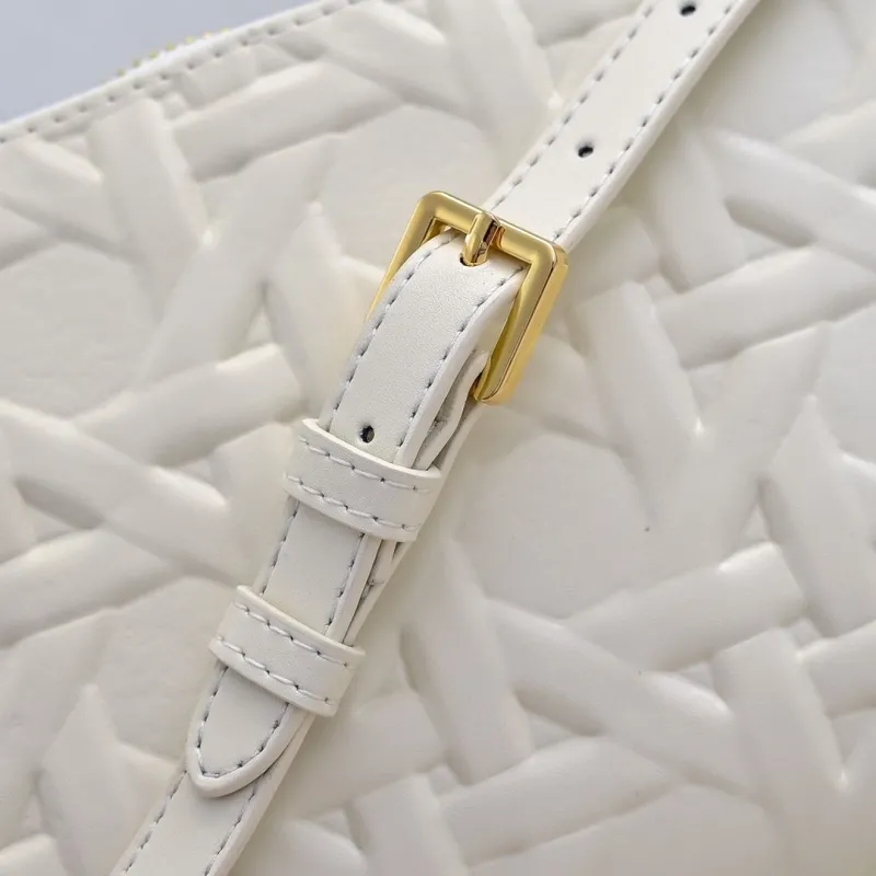 Dior Top Handle Bags-119 - Image 7