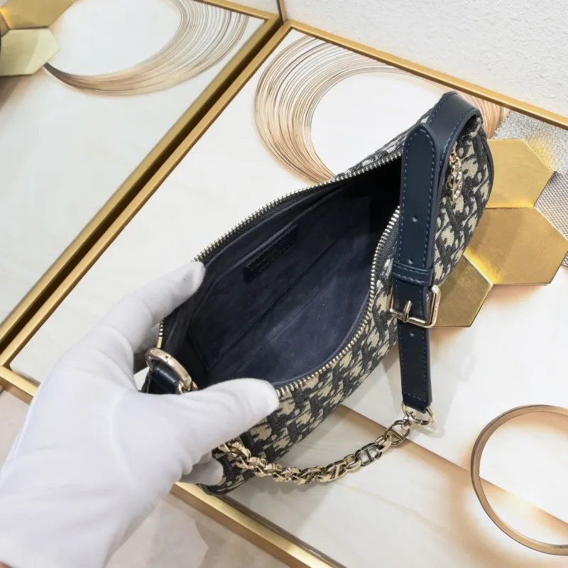 Dior Top Handle Bags-126 - Image 8
