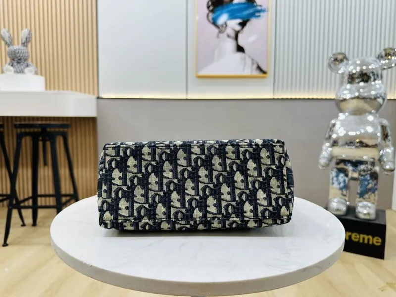 Dior Top Handle Bags-138 - Image 5