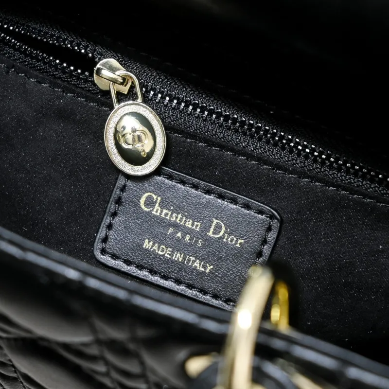 Dior Top Handle Bags-150 - Image 8