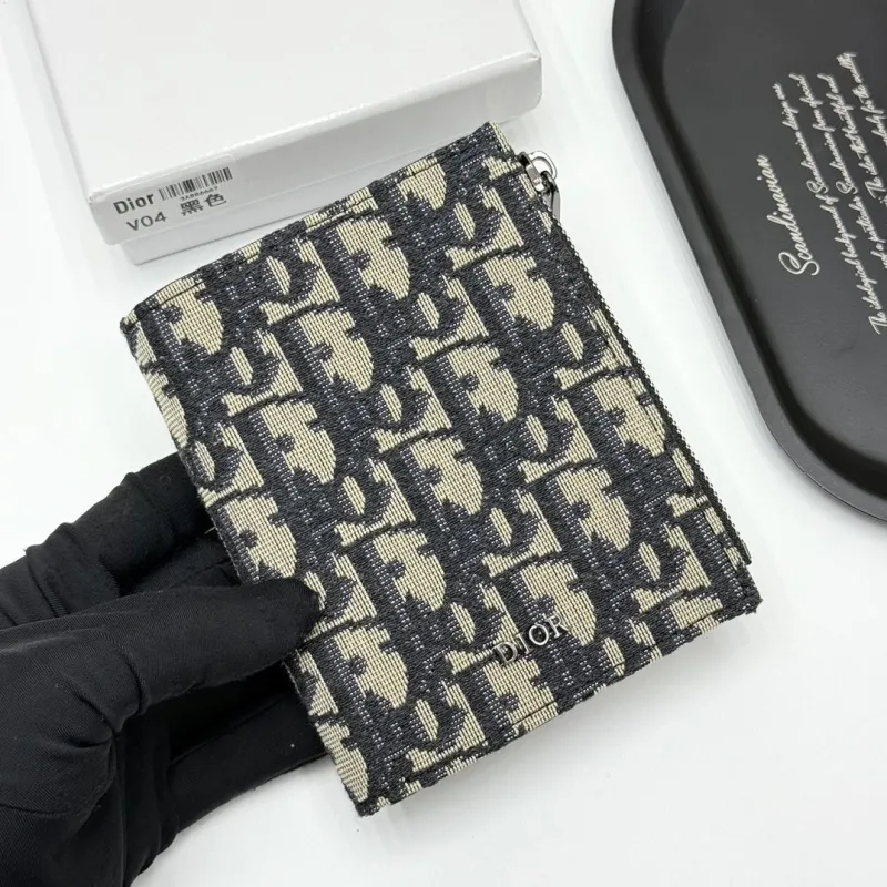 Alternative view of Dior Wallet-170