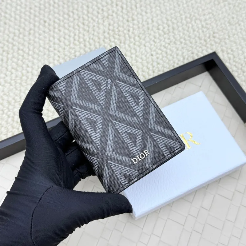 Alternative view of Dior Wallet-172