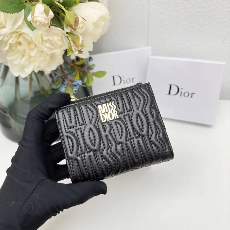 Alternative view of Dior Wallet-223