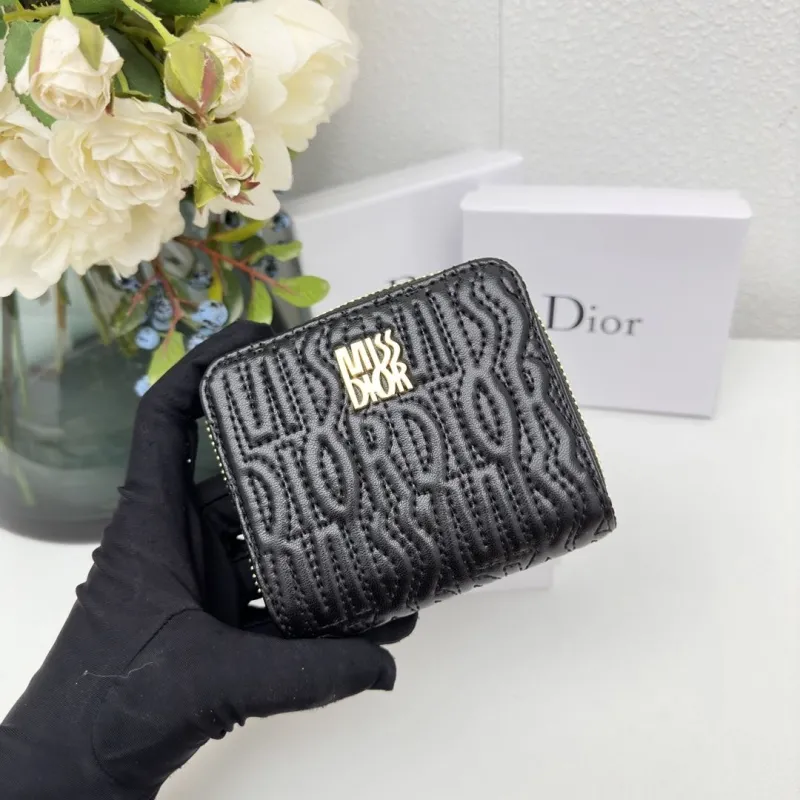 Alternative view of Dior Wallet-227