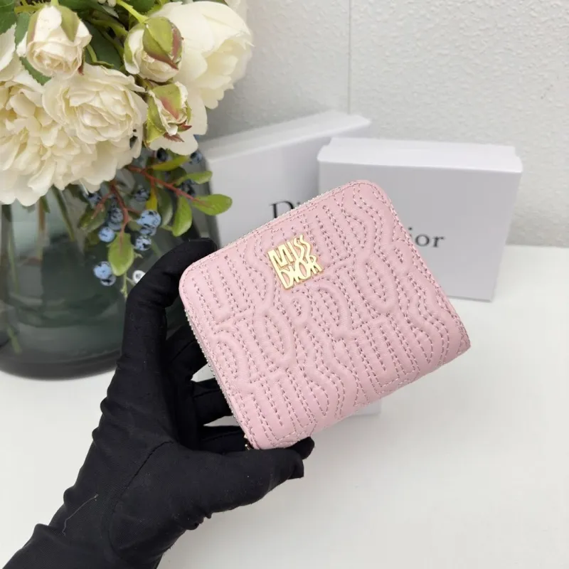 Alternative view of Dior Wallet-229