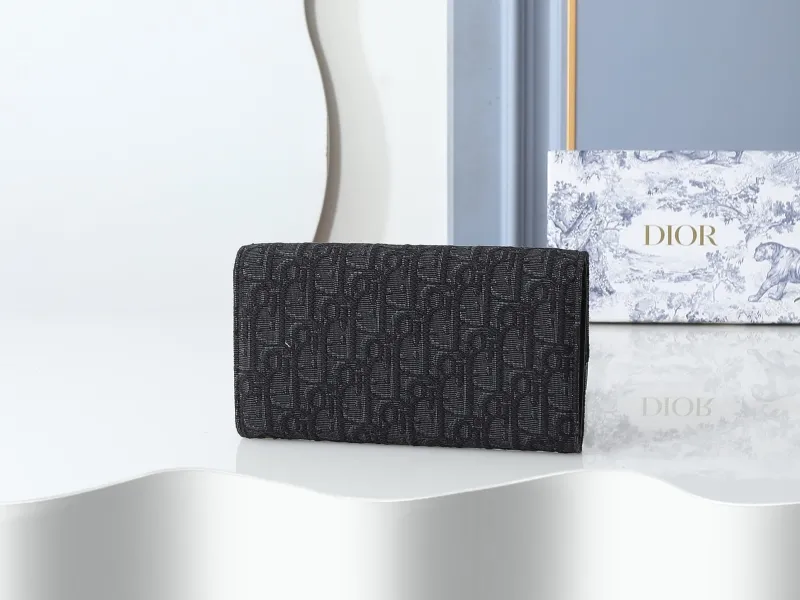 Alternative view of Dior Wallet-240