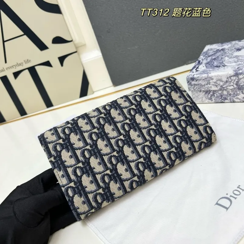 Alternative view of Dior Wallet-270