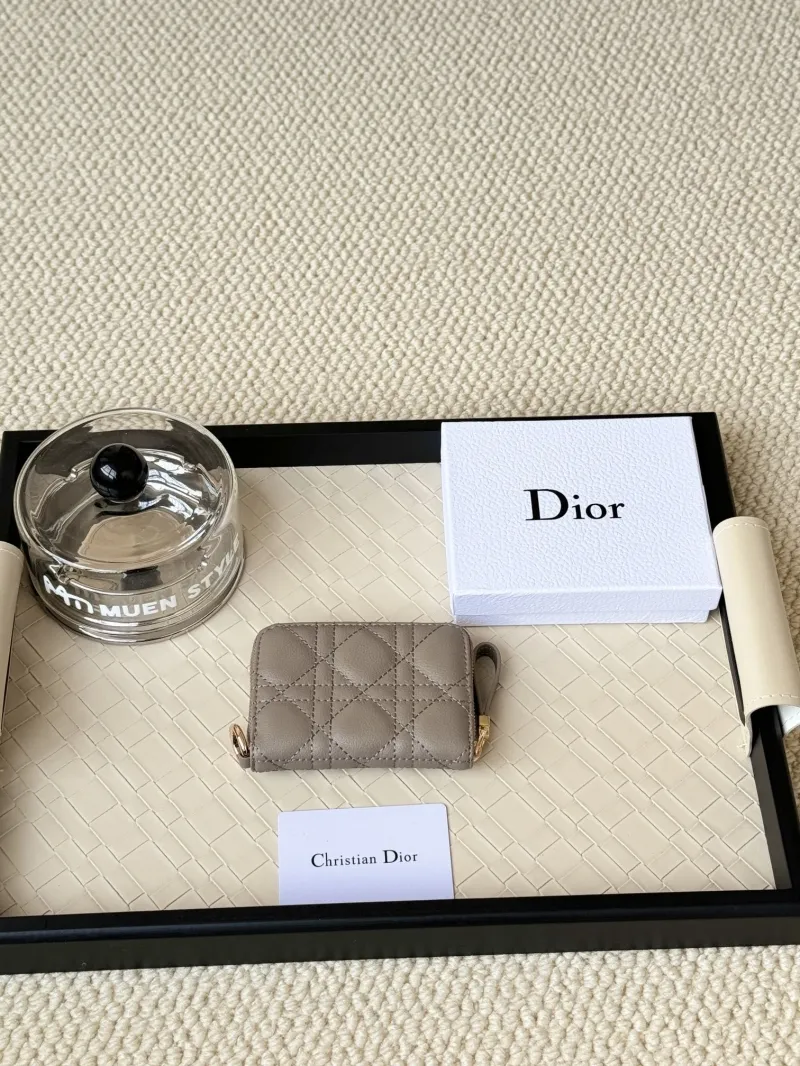 Alternative view of Dior Wallet-291