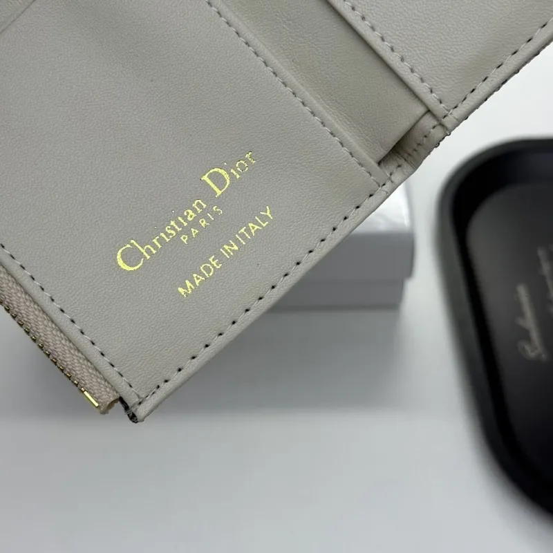 Alternative view of Dior Wallet-345