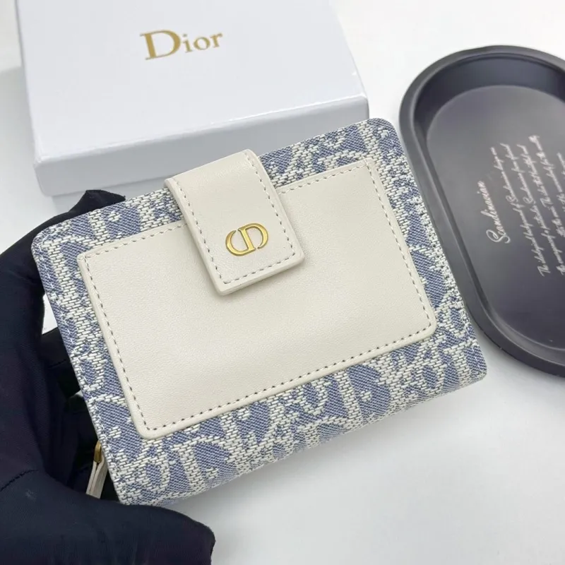 Alternative view of Dior Wallet-391