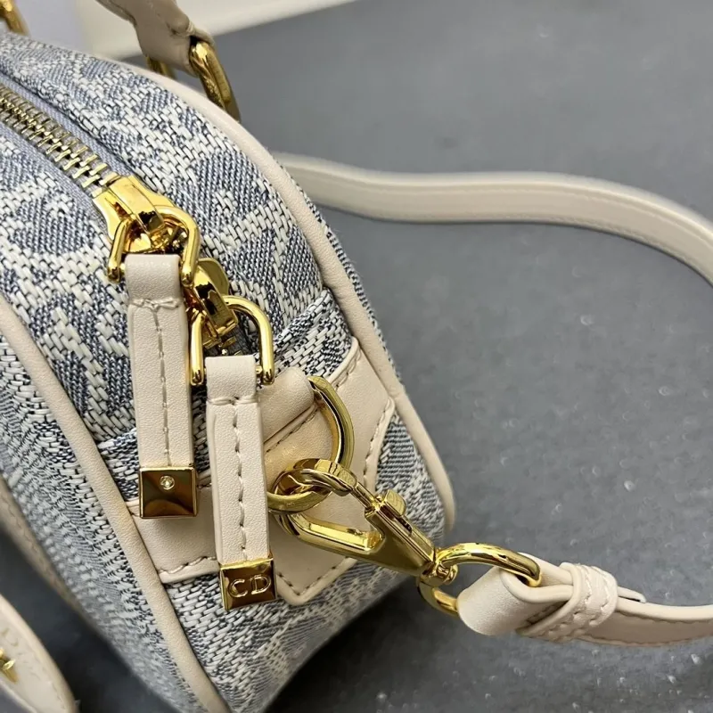 Dior Top Handle Bags-190 - Image 6