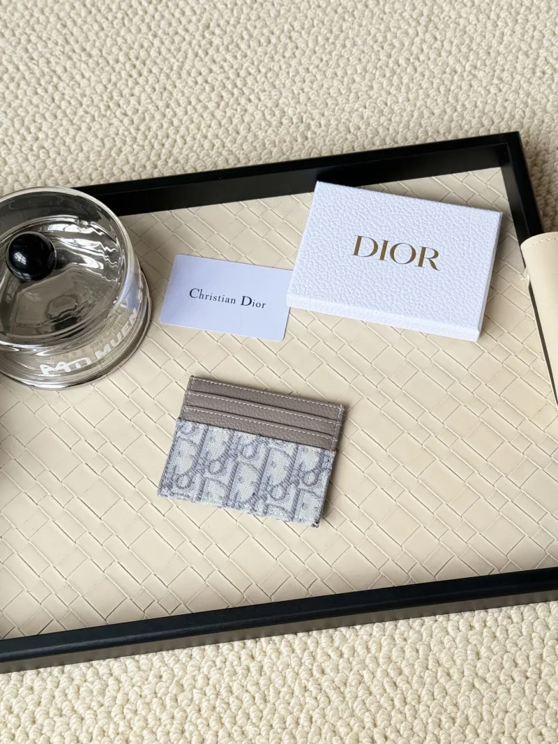 Alternative view of Dior Wallet-417
