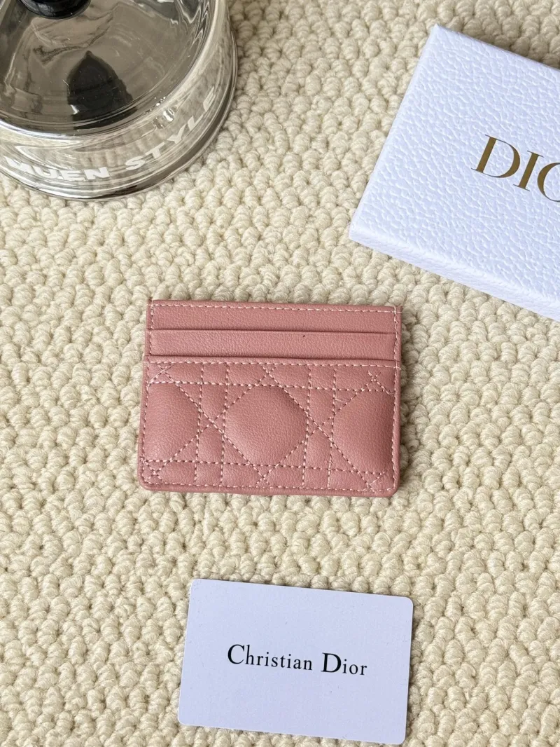 Alternative view of Dior Wallet-424