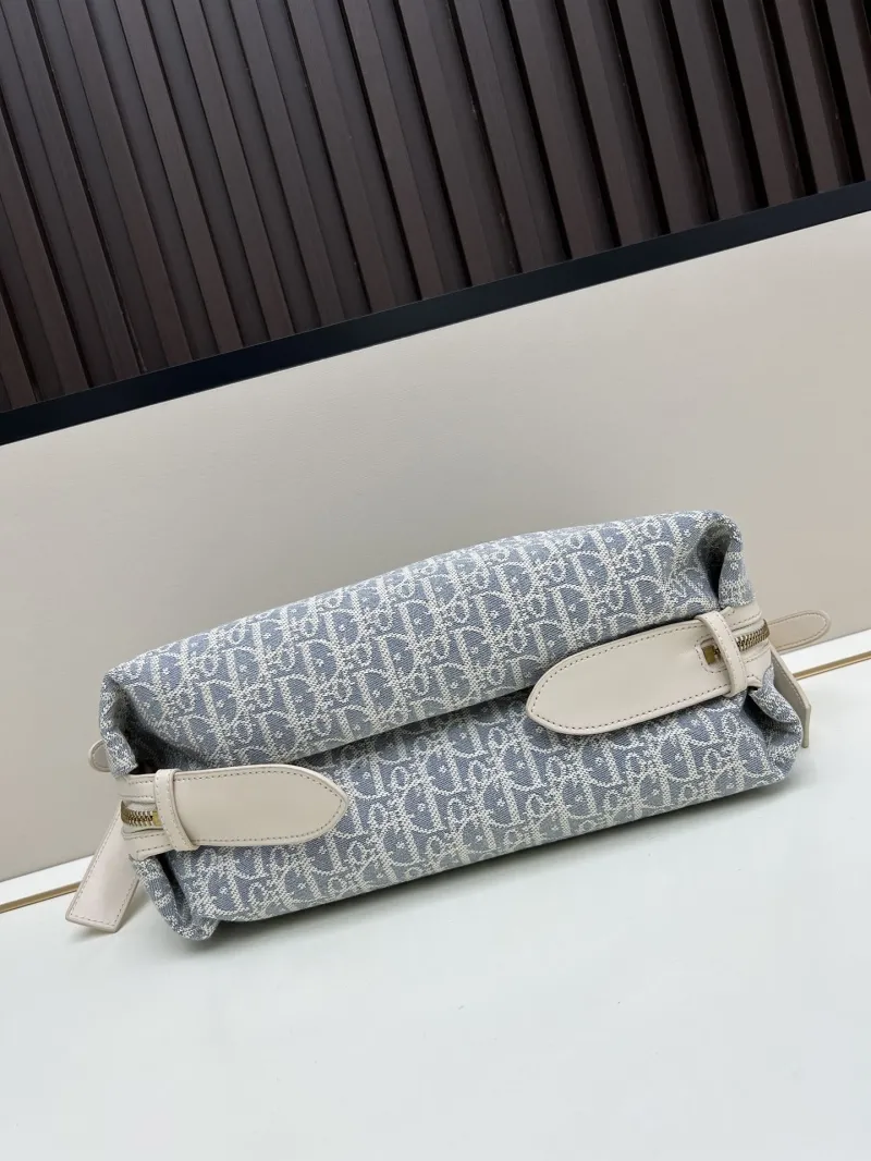 Dior Top Handle Bags-201 - Image 4