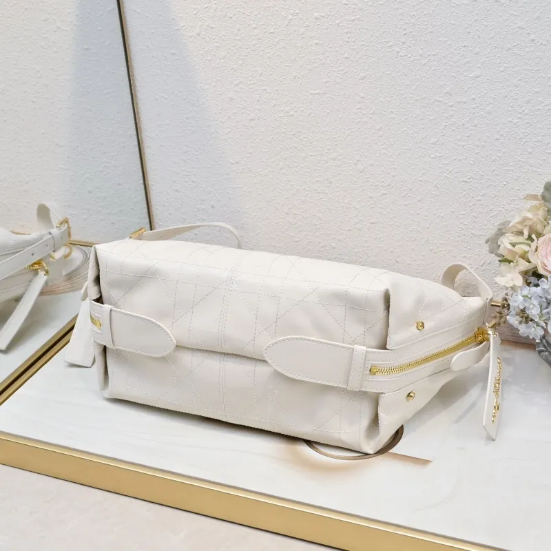 Dior Top Handle Bags-204 - Image 6