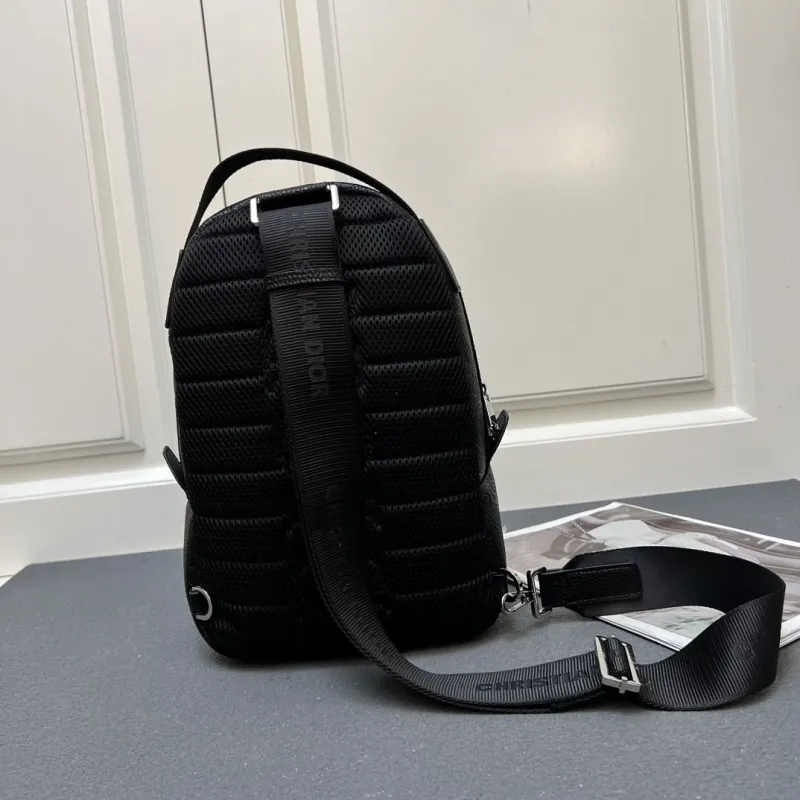 Dior Waist & Chest Packs-1 - Image 4