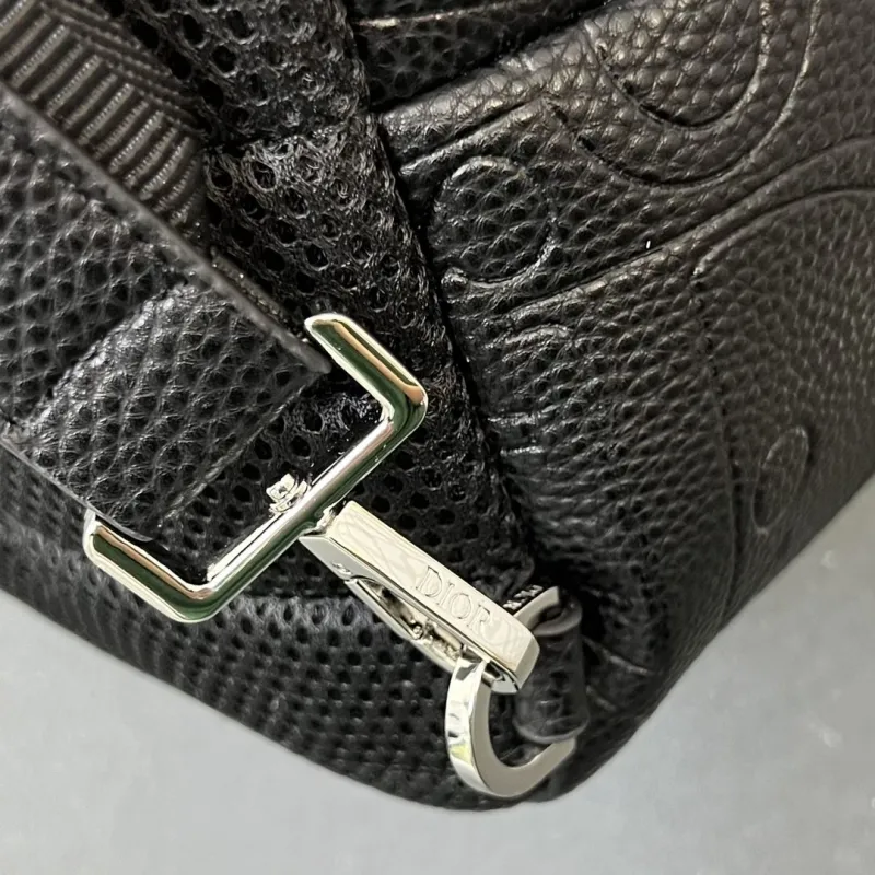 Dior Waist & Chest Packs-1 - Image 6