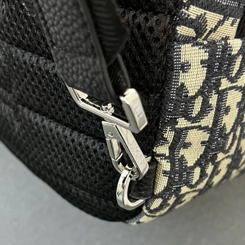 Dior Waist & Chest Packs-2 - Image 7