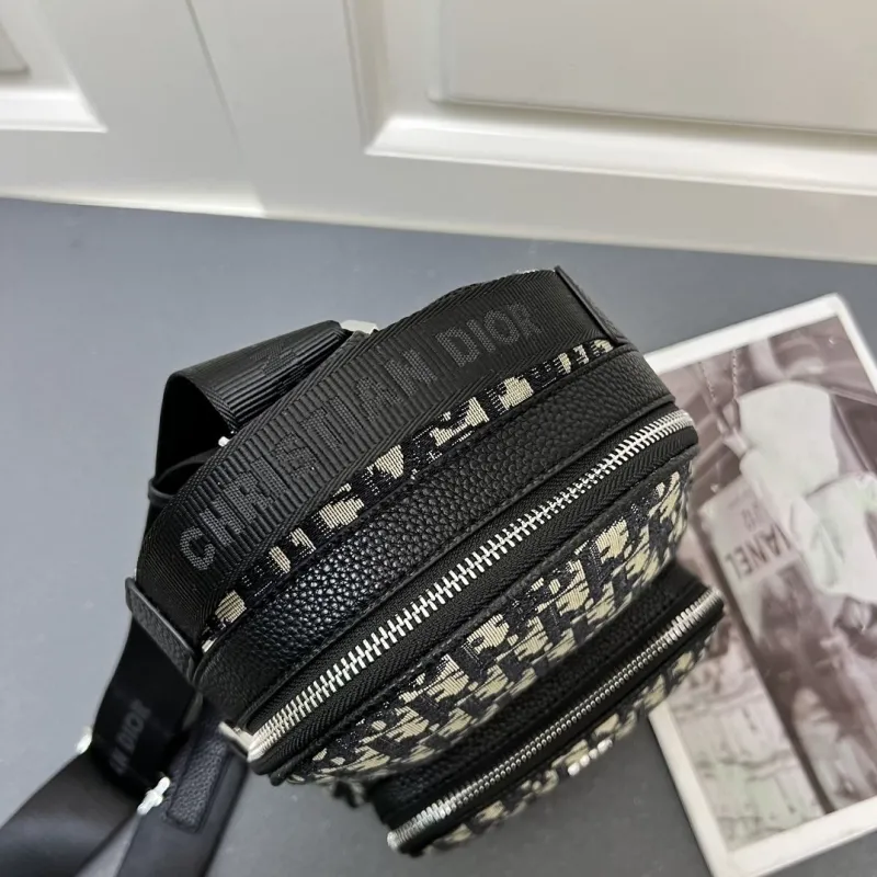 Dior Waist & Chest Packs-2 - Image 9
