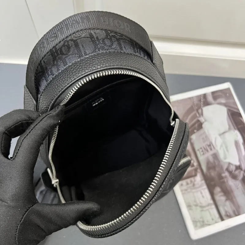 Dior Waist & Chest Packs-4 - Image 9
