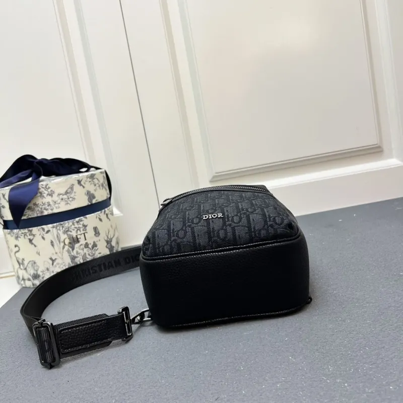 Dior Waist & Chest Packs-5 - Image 6