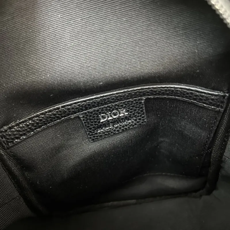 Dior Waist & Chest Packs-5 - Image 9