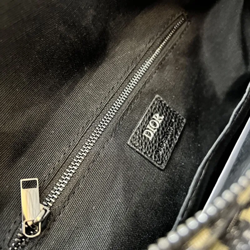 Dior Waist & Chest Packs-10 - Image 9