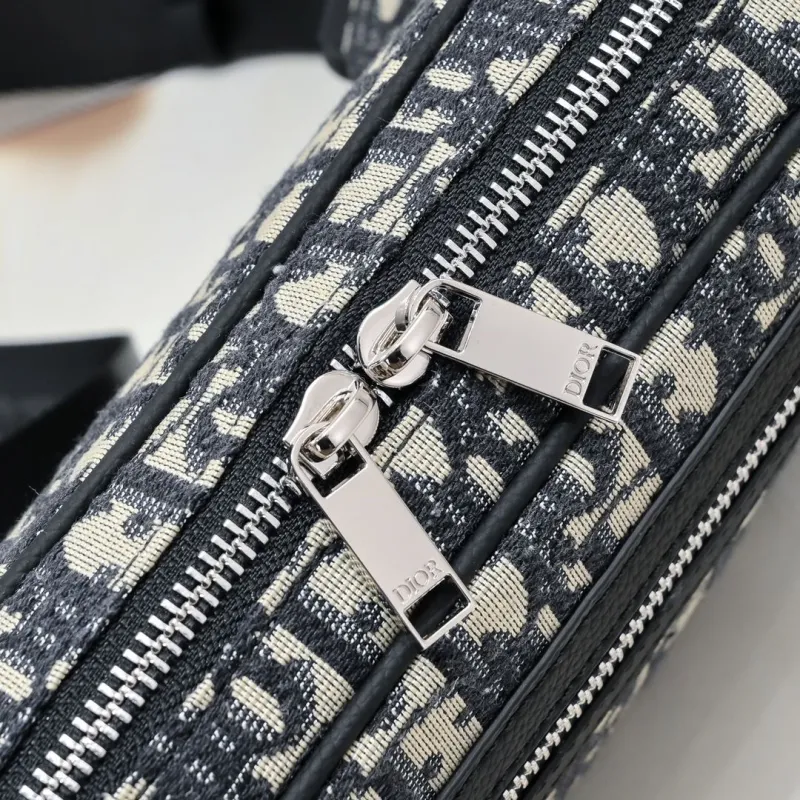 Dior Waist & Chest Packs-14 - Image 6