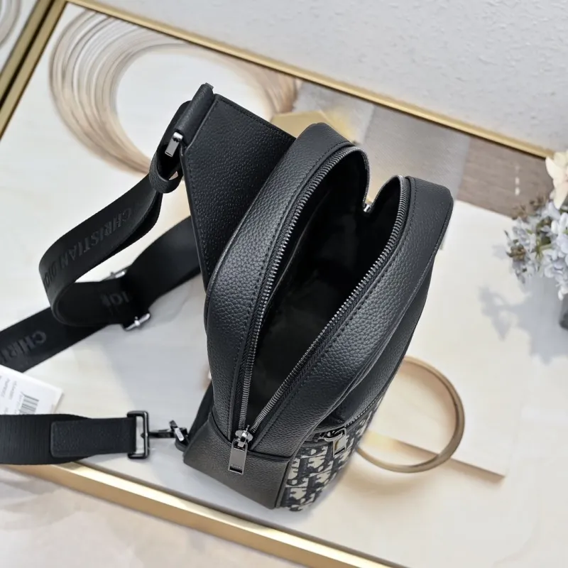Dior Waist & Chest Packs-18 - Image 7
