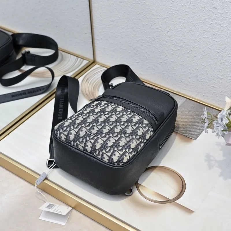 Dior Waist & Chest Packs-18 - Image 8
