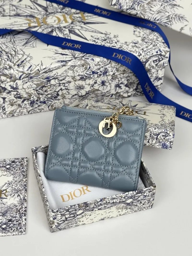 Alternative view of Dior Wallet-474