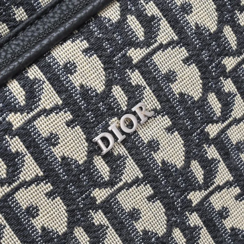 Dior Waist & Chest Packs-21 - Image 4