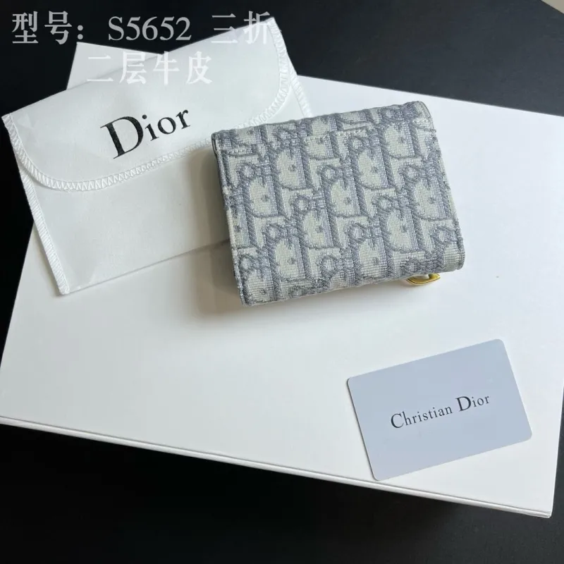 Alternative view of Dior Wallet-3