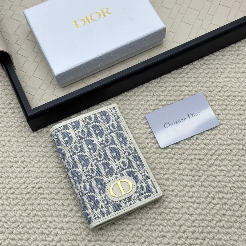 Dior Wallet-12
