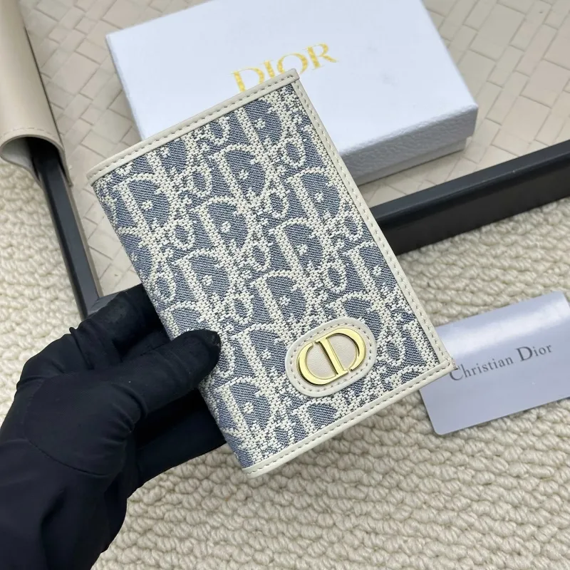 Alternative view of Dior Wallet-12