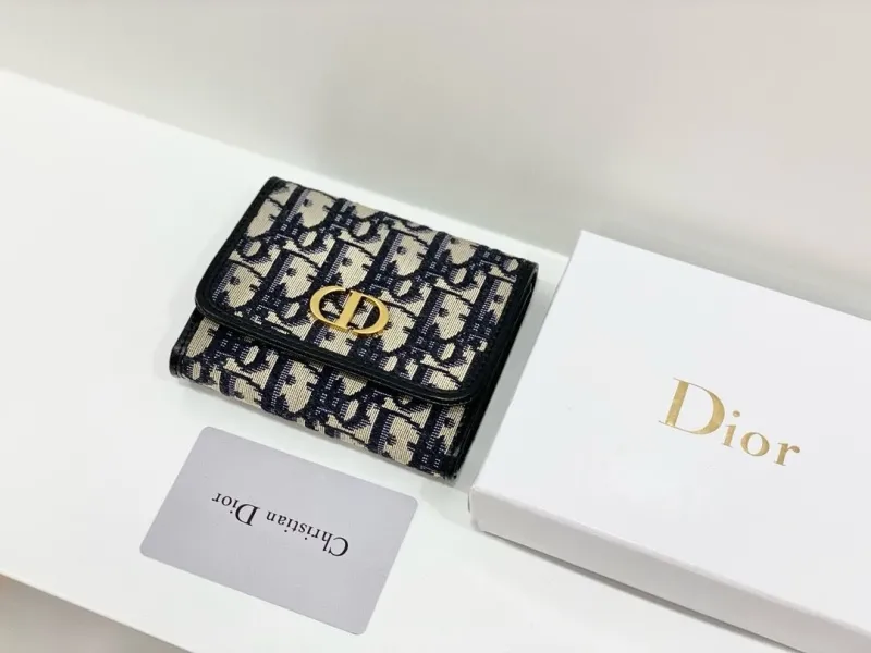 Alternative view of Dior Wallet-512