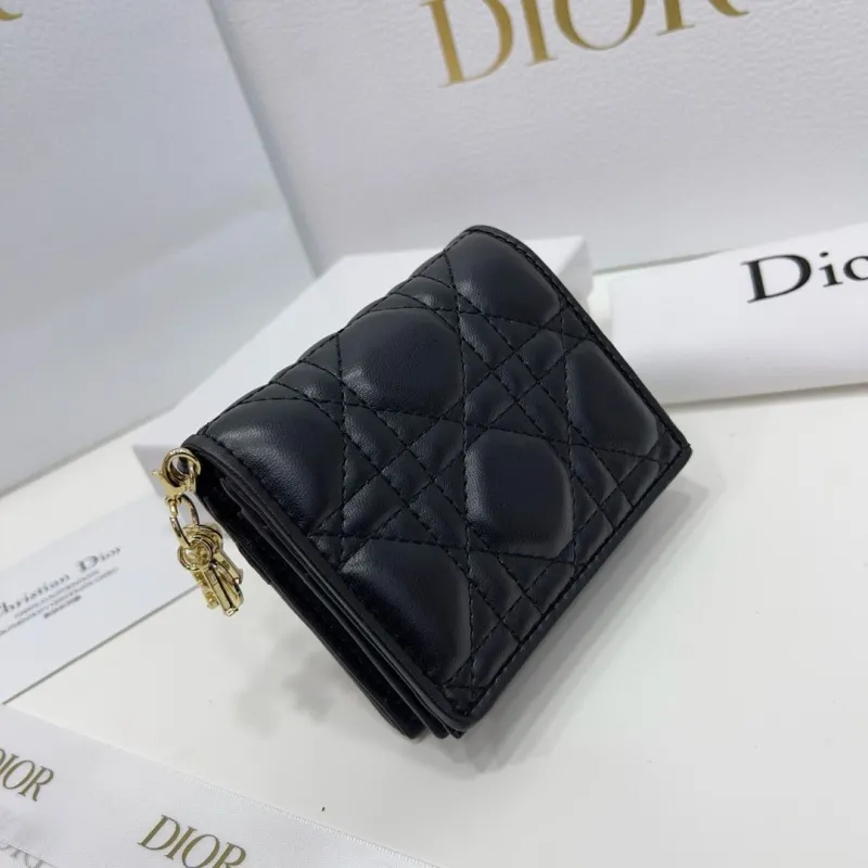 Alternative view of Dior Wallet-527